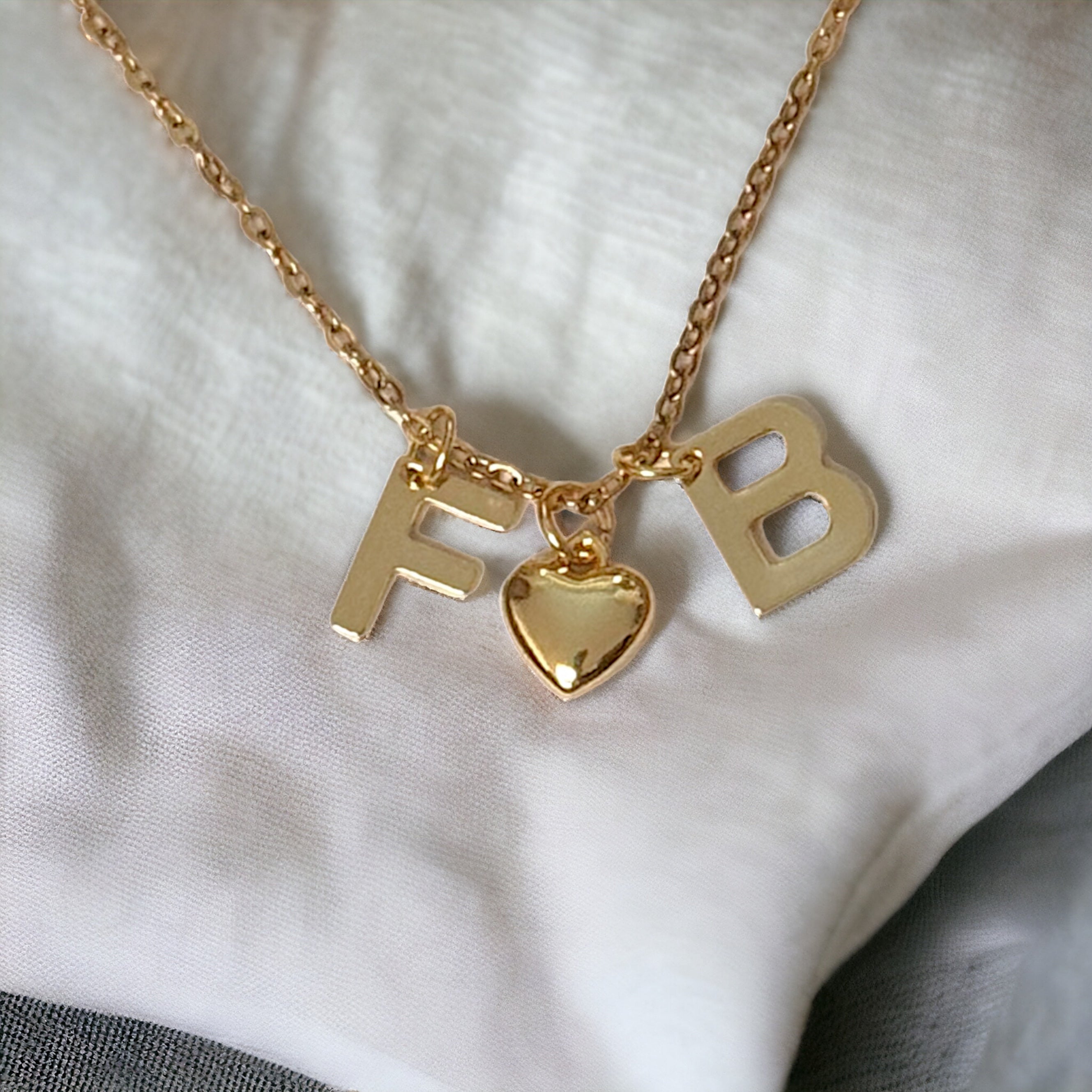 COLLANA PERSONALIZZATA "IN LOVE"