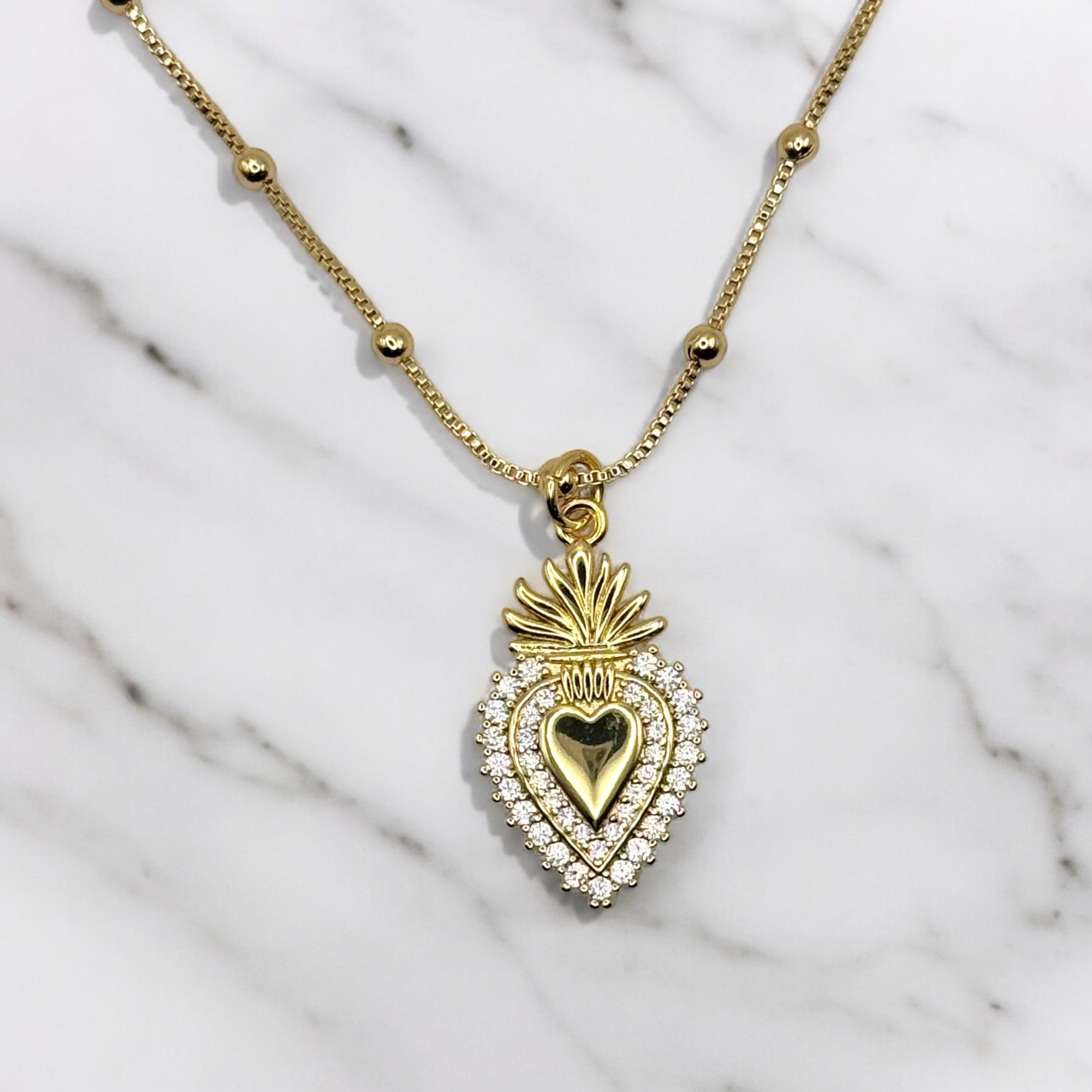 COLLANA "HOLY"